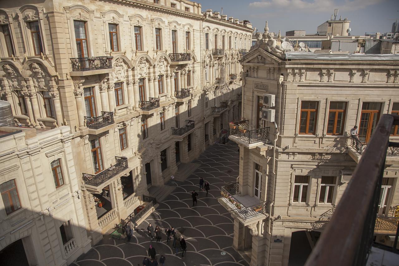 Fountain Square-Balconies In Old Town Apartment Baku Exterior photo